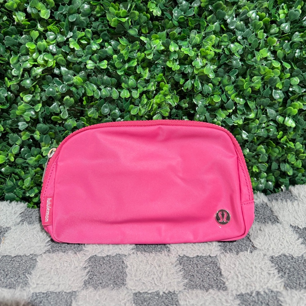 lululemon athletica Vibrant Pink Cosmetic Case
